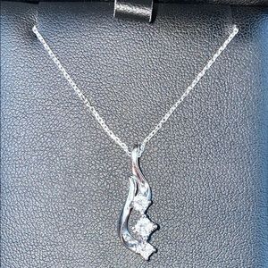 Steven singer 14k white gold diamond necklace